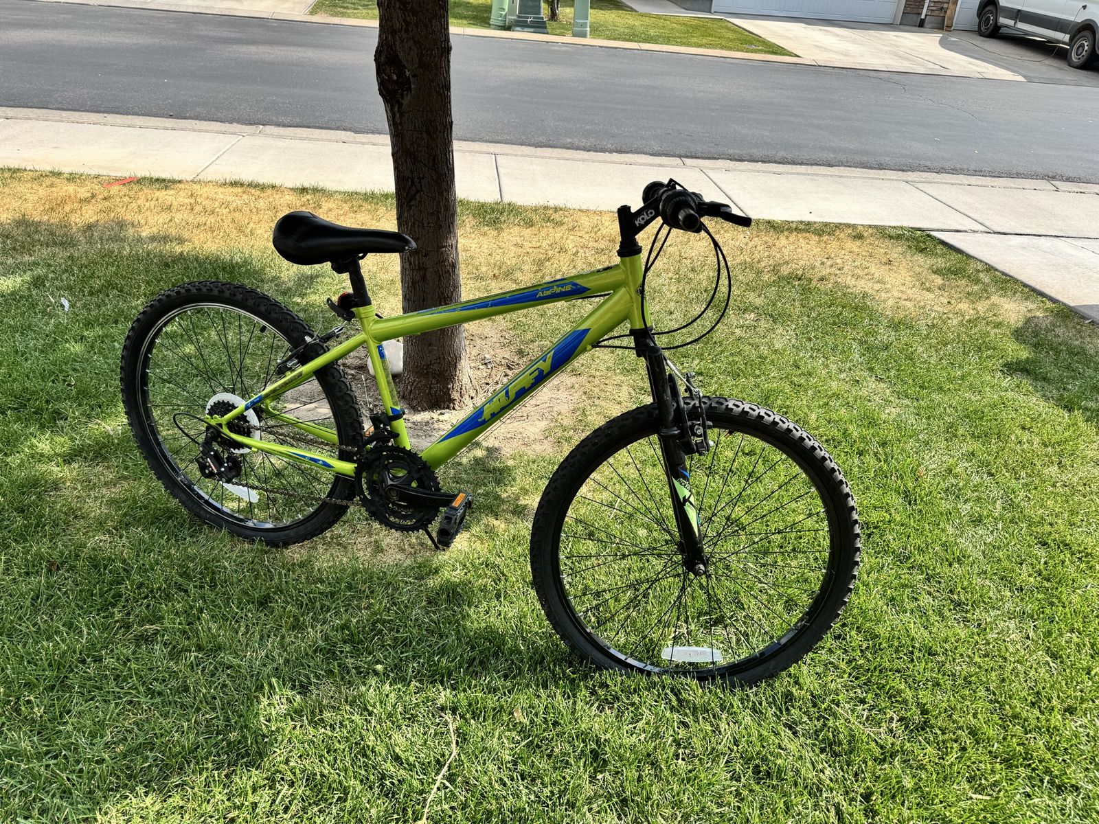 Free 24in Bike - Needs Repairs