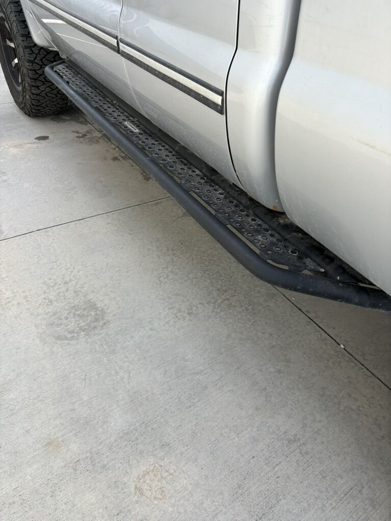 Go Rhino Dominator Extreme D6 Sidesteps