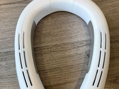 Bladeless Neck Fan - Dual Vents – Chrome Tips – White – USB-C – Lehi