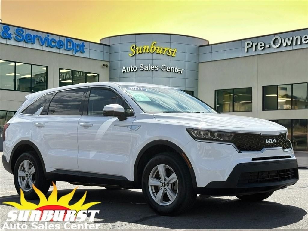 2022 Kia Sorento LX