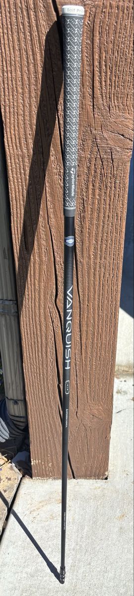 Vanquish Reg Flex Driver Shaft with Taylormade Tip (41.5”)