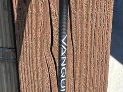 Vanquish Reg Flex Driver Shaft with Taylormade Tip (41.5”)