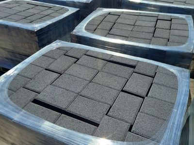 BLACK 6x9 PAVERS