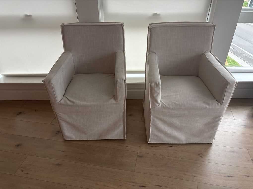 Dining Table End Chairs
