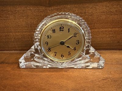 Vintage Godinger Crystal Legends Lead Crystal Clock