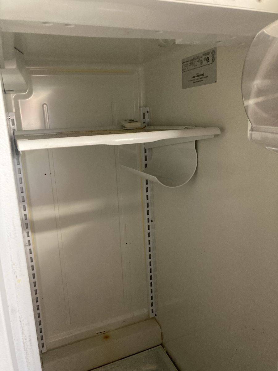 Main image 6
