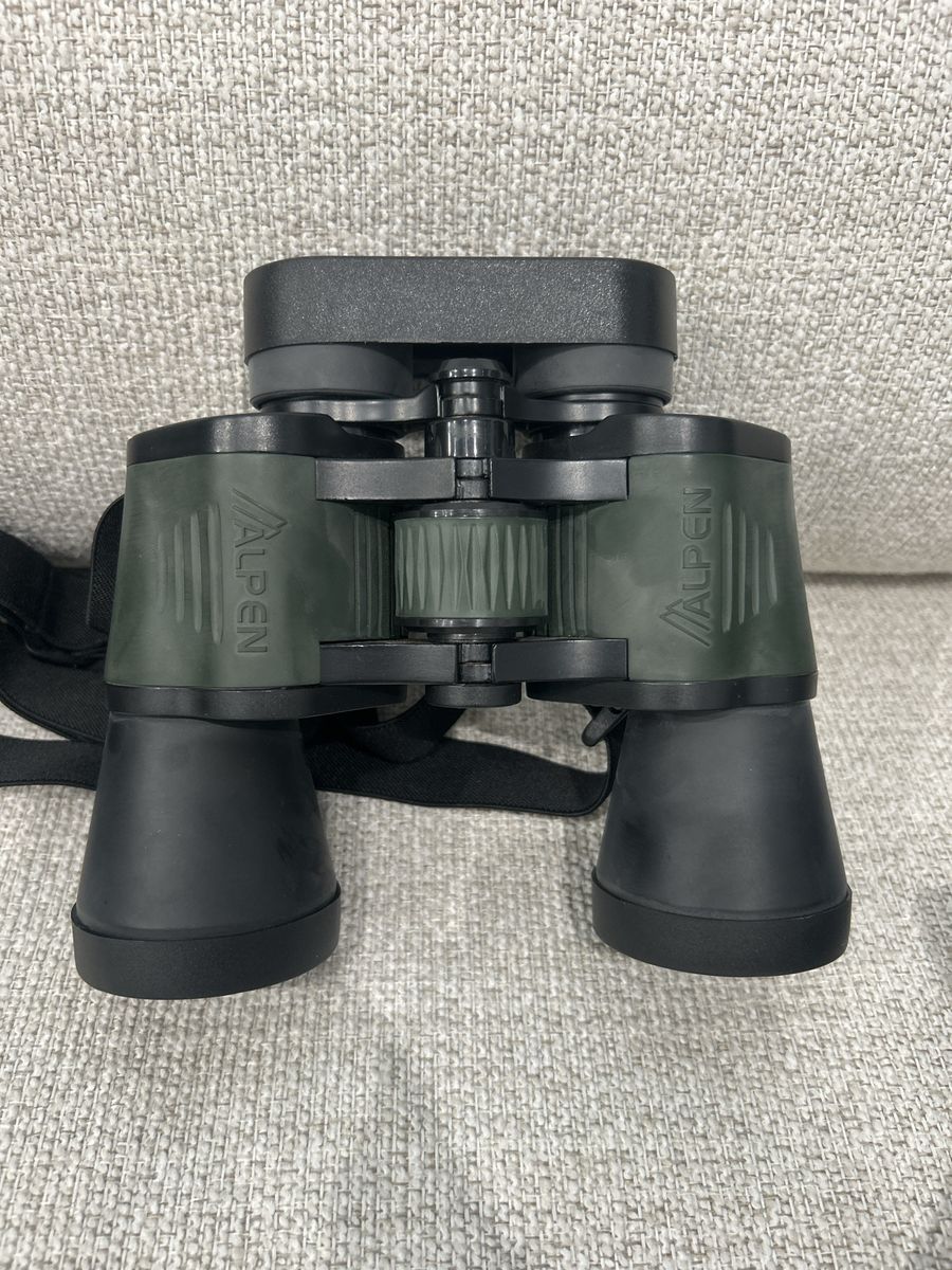 Alpen 10x50WA Coated Optics Binoculars with Lens Caps and Strap