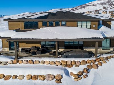 OGDEN VALLEY LARGE HOMES- ENJOY MORE SUMMER..OR..GET THE FAMILY TOGETHER FOR THANKSGIVING--KSL SPECIAL!! !
