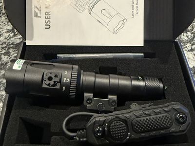 EZshoot 1200 lumen laser and white light tactical flashlight