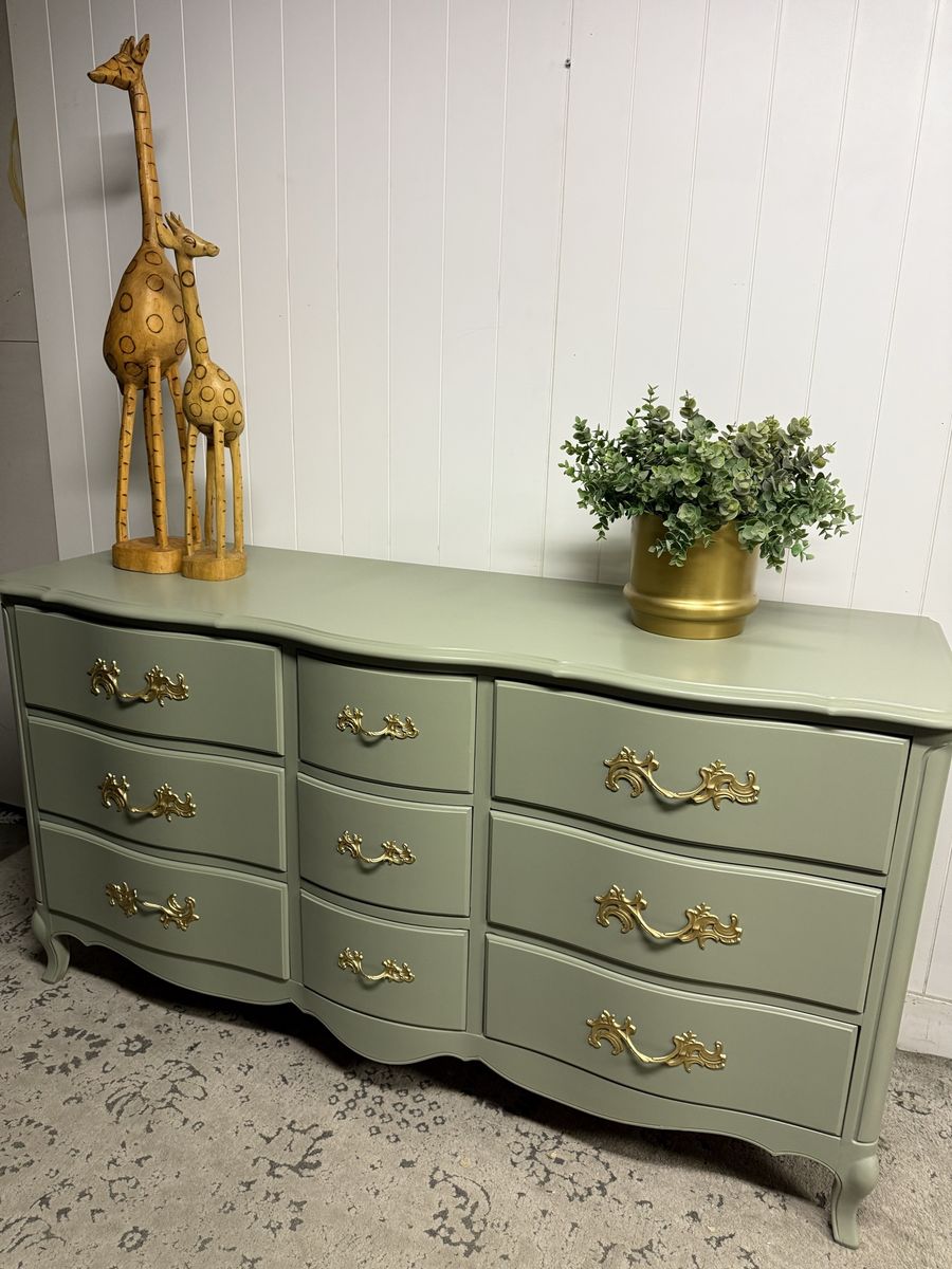 Drexel Green Provincial Dresser
