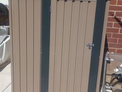 3' x 5' New shed.
