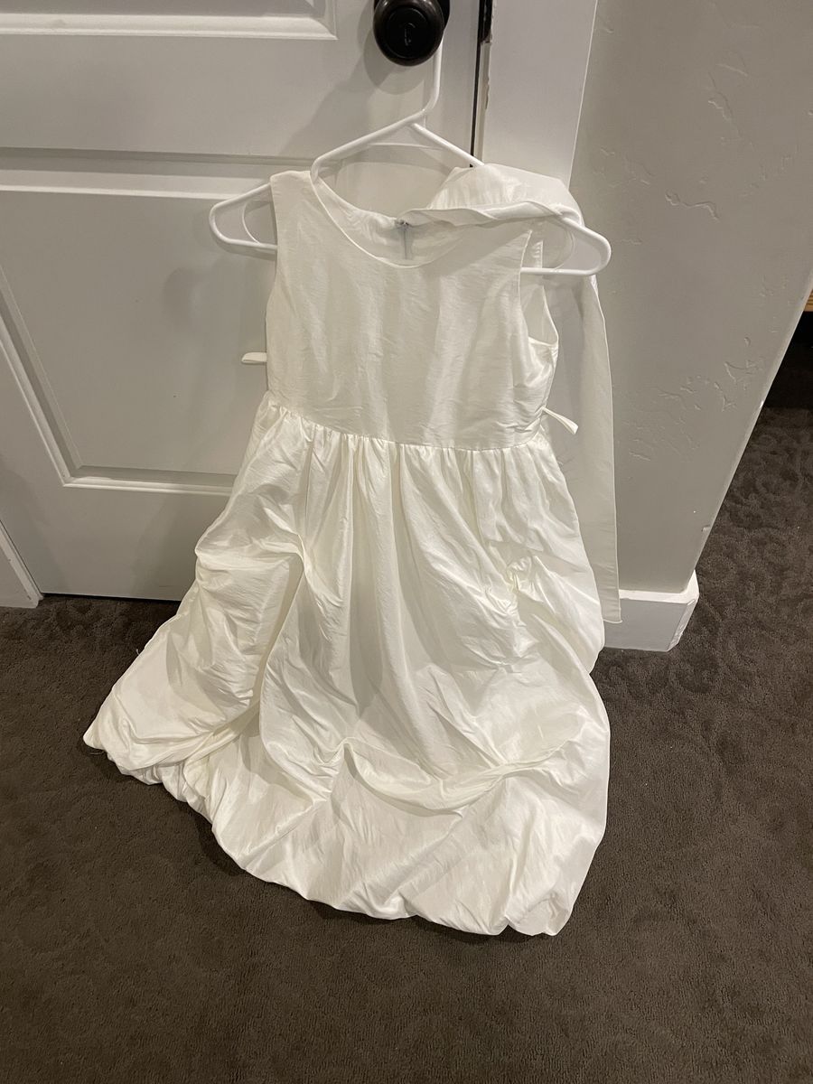 Free Baptism Dress size 8/10 girls