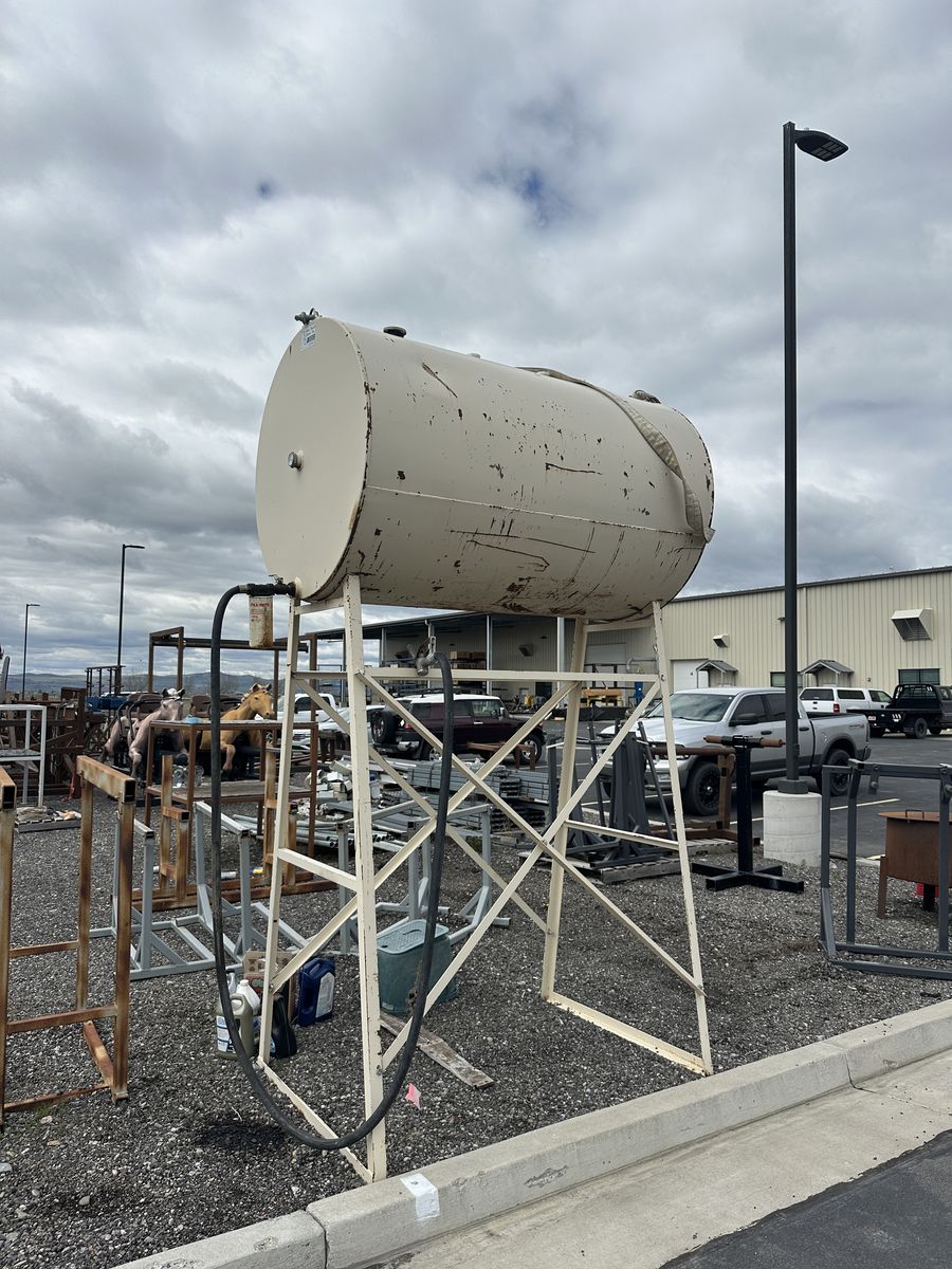500gal Elevated Fuel Tank