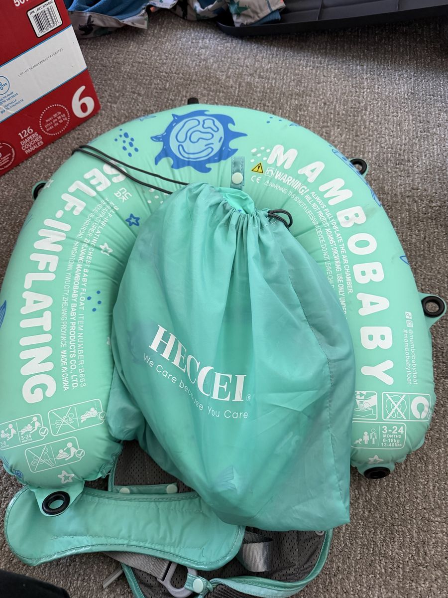 Baby pool float