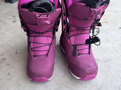 Salomon Snowboard Boots 7.5
