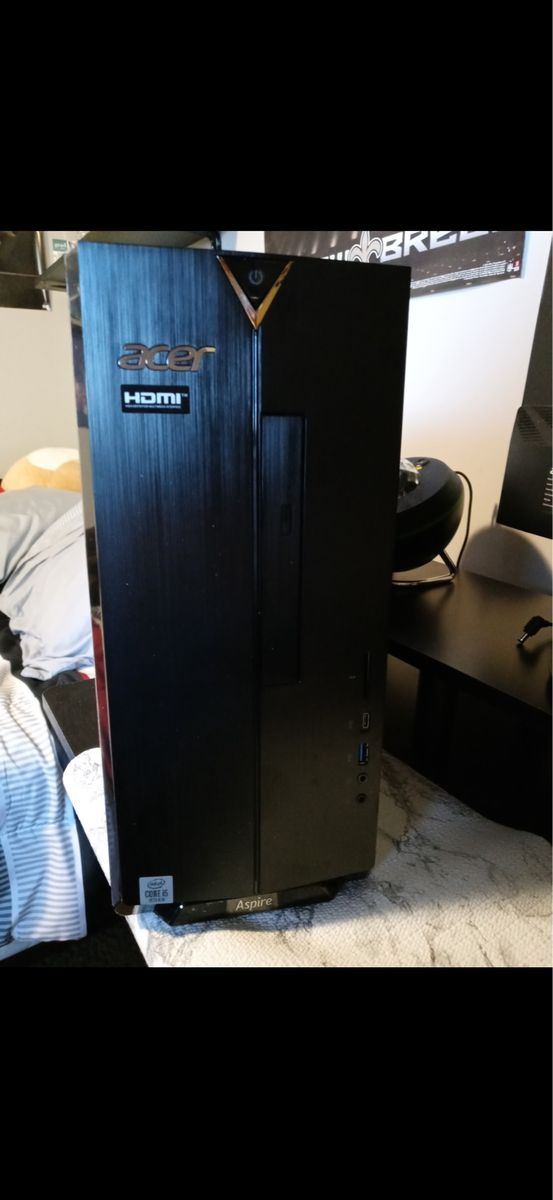 Acer Aspire TC-895-UA92 Desktop PC Intel Core i5 12GB RAM 512GB SSD Windows 10 Home