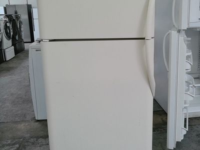 Clean 21 cf Refrigerator~Works Great~90 Day Guarantee