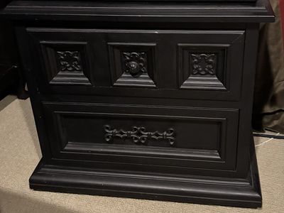Set of (2) Nightstands
