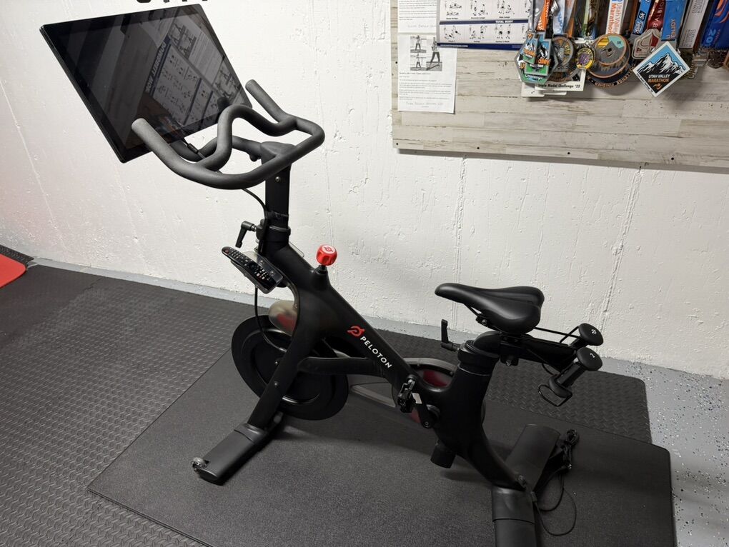 Peloton Bike