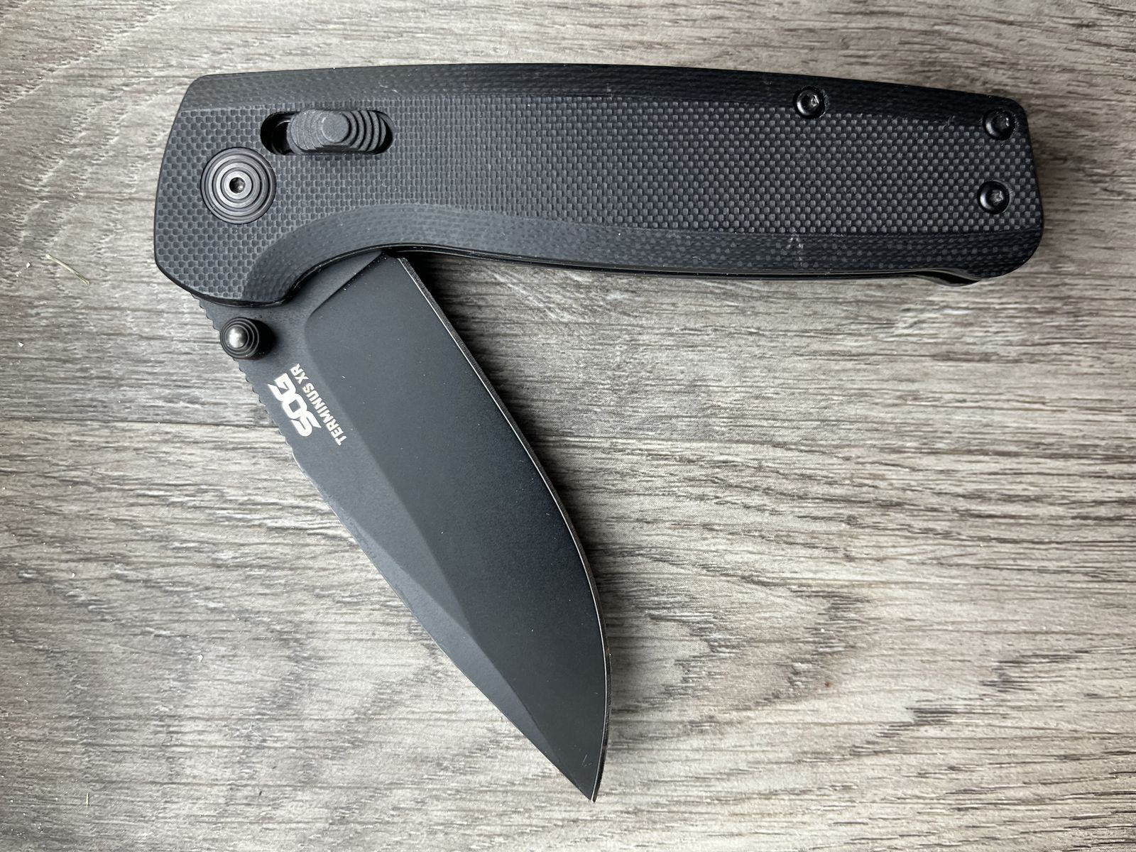 Pocket knives