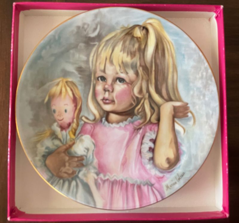 Mother's Day 1976 Haviland Limoges Collector Plate "Pinky and Baby"