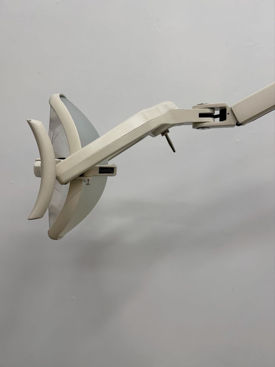 Main image 7
