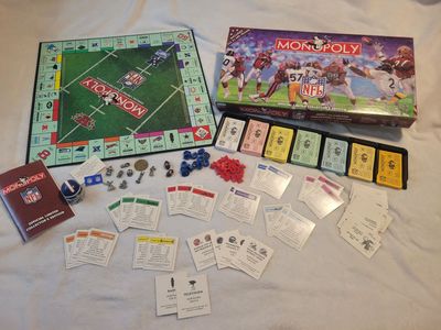 Monopoly NFL official limited collector's edition