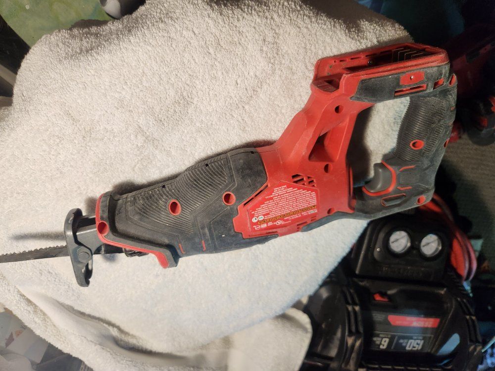 Craftsman Reciprocating saw. 20v