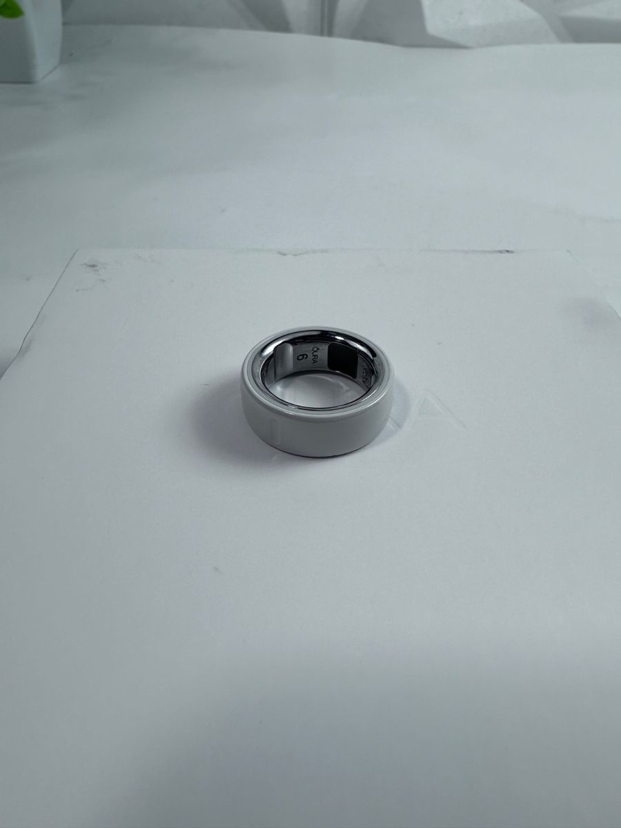 Main image 4