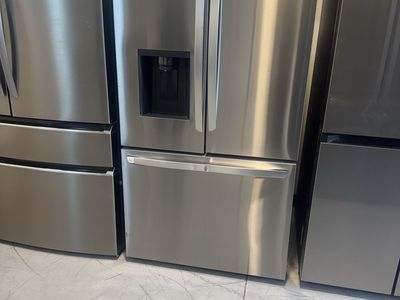 New scratch and dent LG 26 cu. ft. Smart Counter-Depth MAX French Door Refrigerator