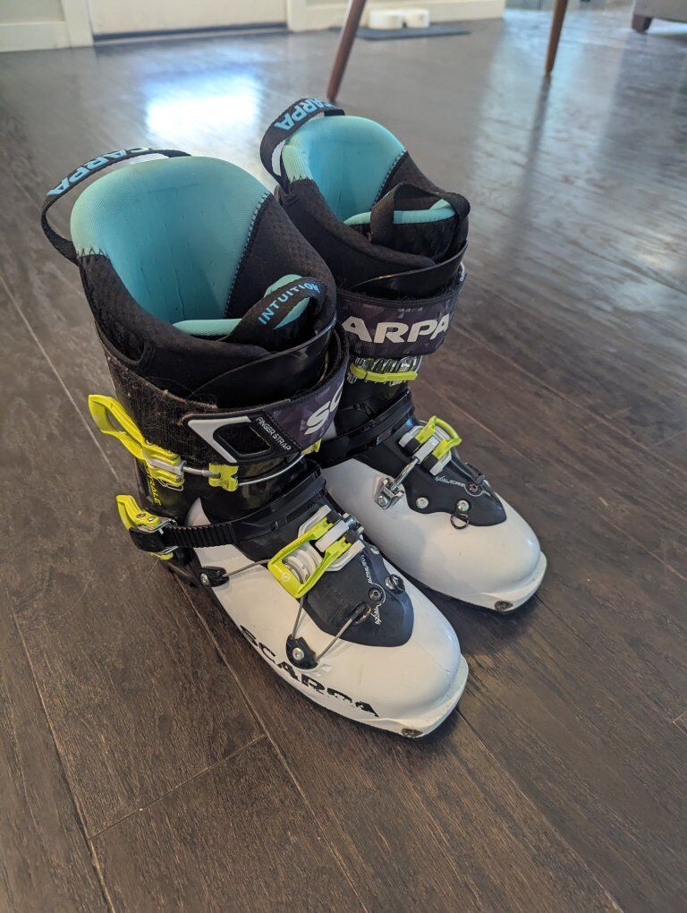 Scarpa Maestrale RS Size 27 *PRICE DROP*