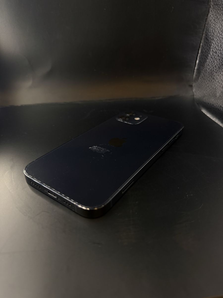 Main image 3