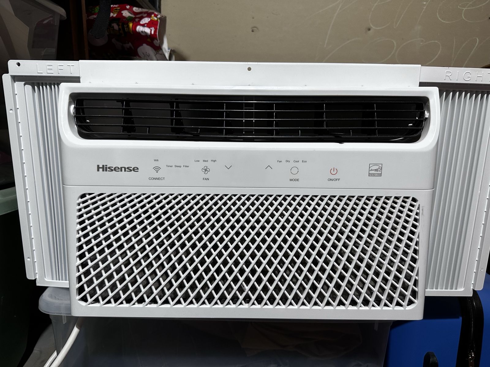 Hisense Window A/C unit with Remote