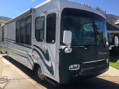 1994 Thor motor coach