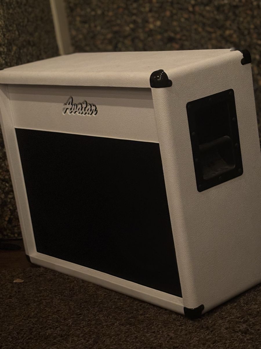 Avatar 2x12 Guitar Speaker Cabinet - White/Black