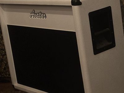 Avatar 2x12 Guitar Speaker Cabinet - White/Black