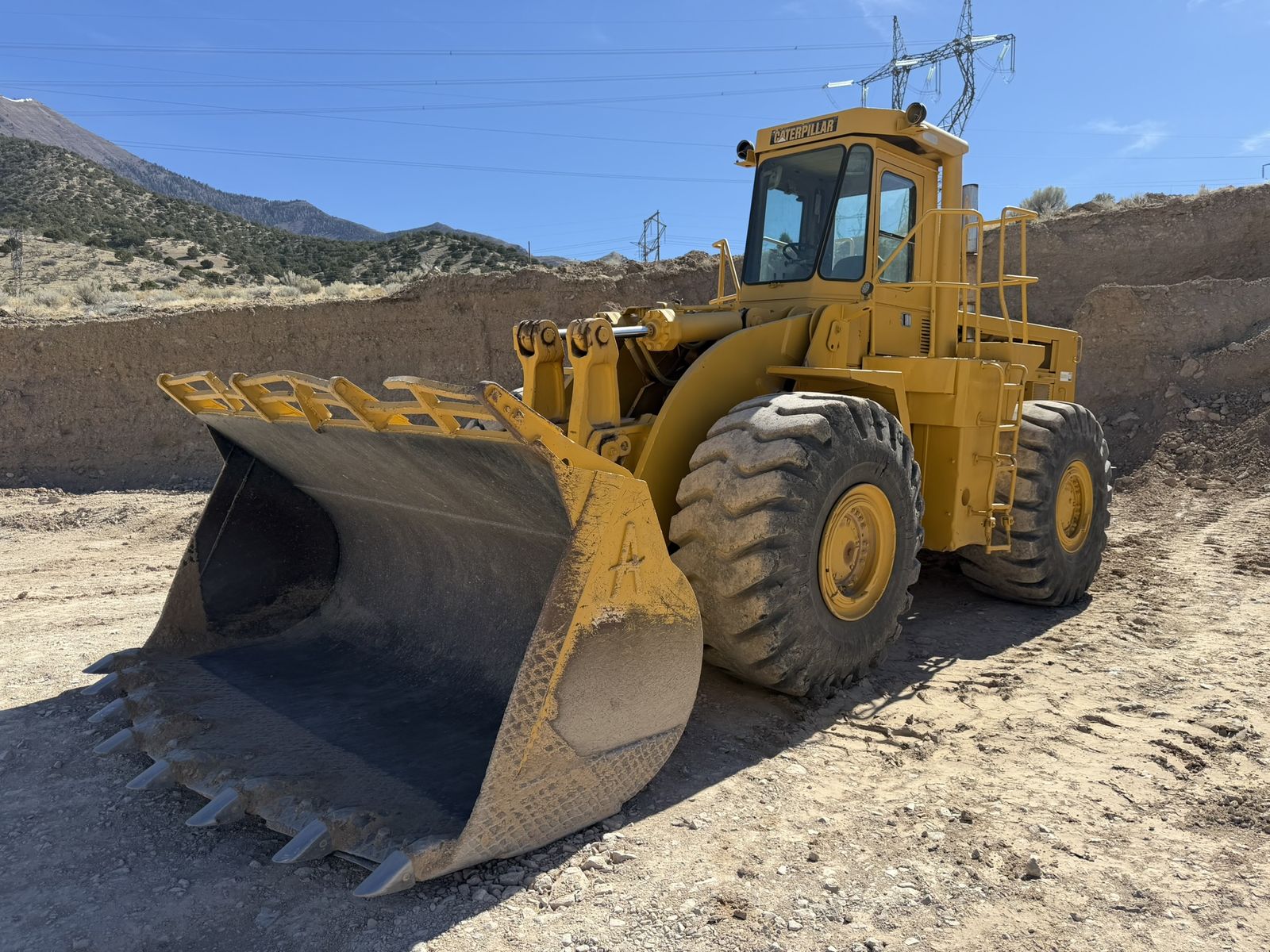 1982 CAT MODEL 980C WHEEL LOADER
