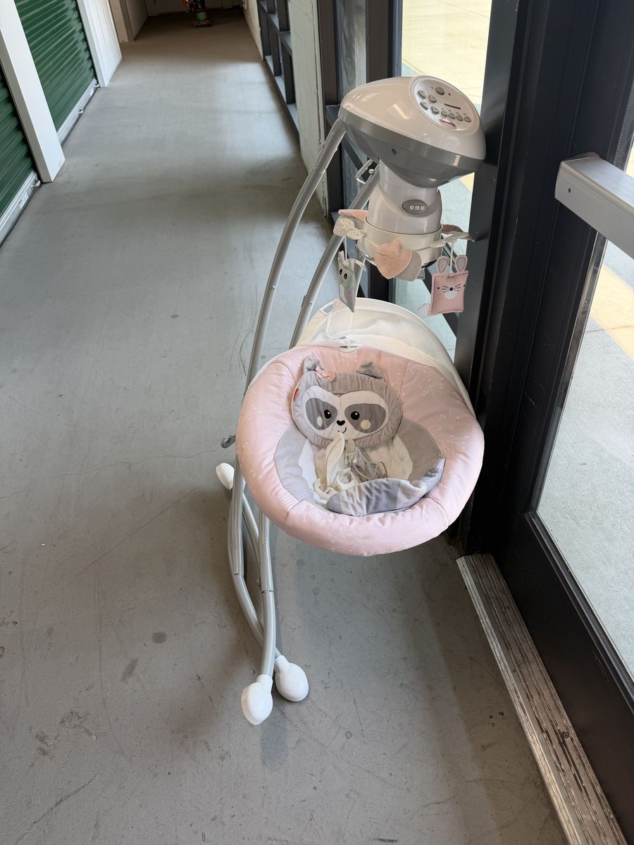 Fisher-Price Baby Swing 