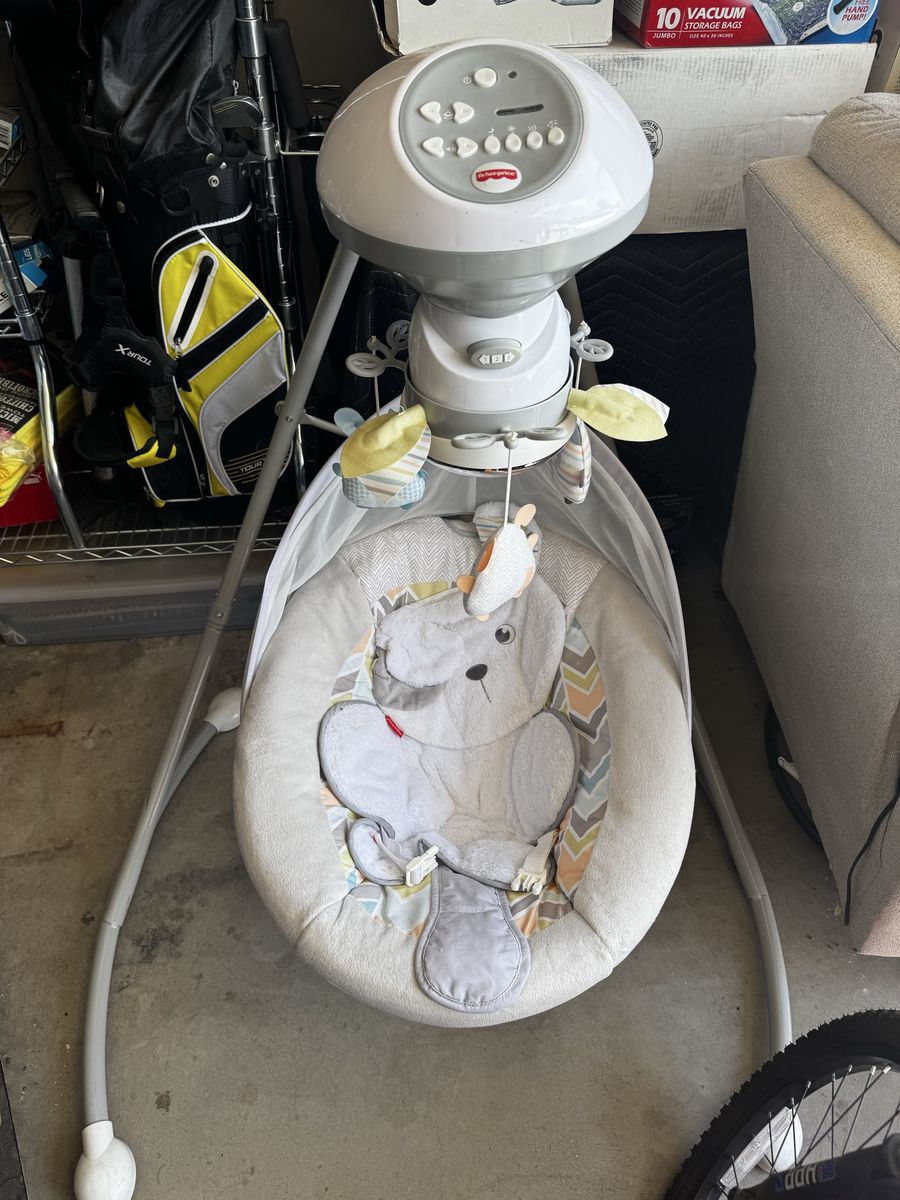 FREE - Fisher-Price Baby Infant Rocker