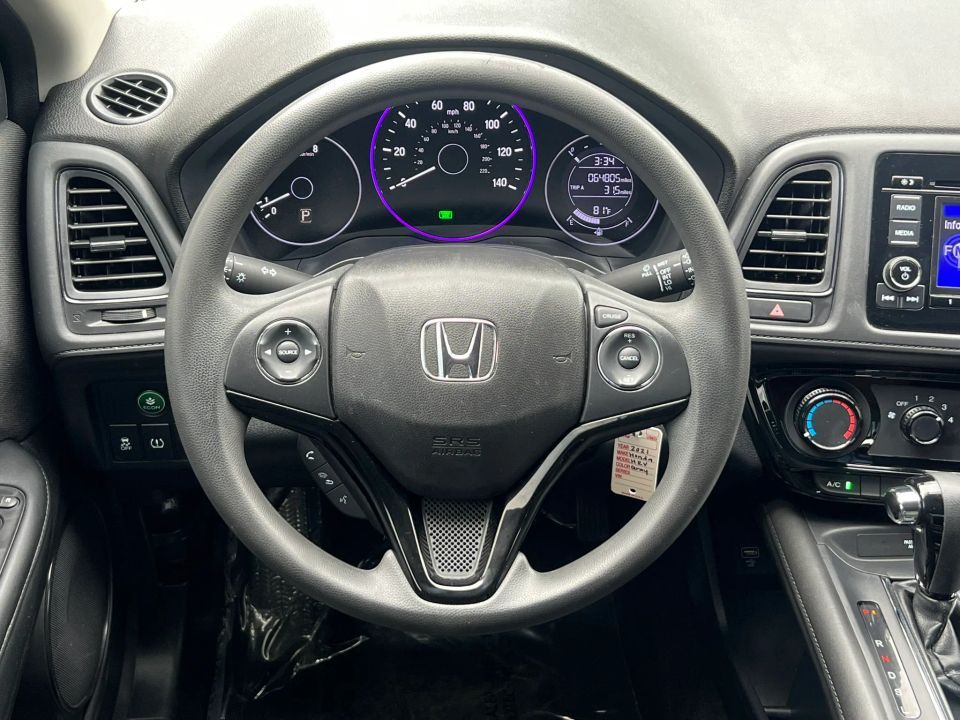 Main image 4