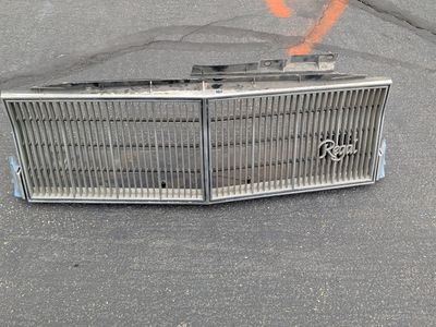 Buick Regal Grill/Gm/lowrider