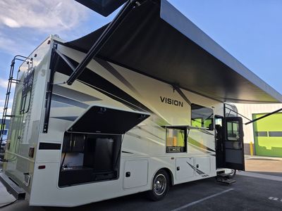 2023 Entegra Vision 29S – 2,600 Miles – One Owner – Nearly New Condition – 5500W Onan - Solar System - $109,900