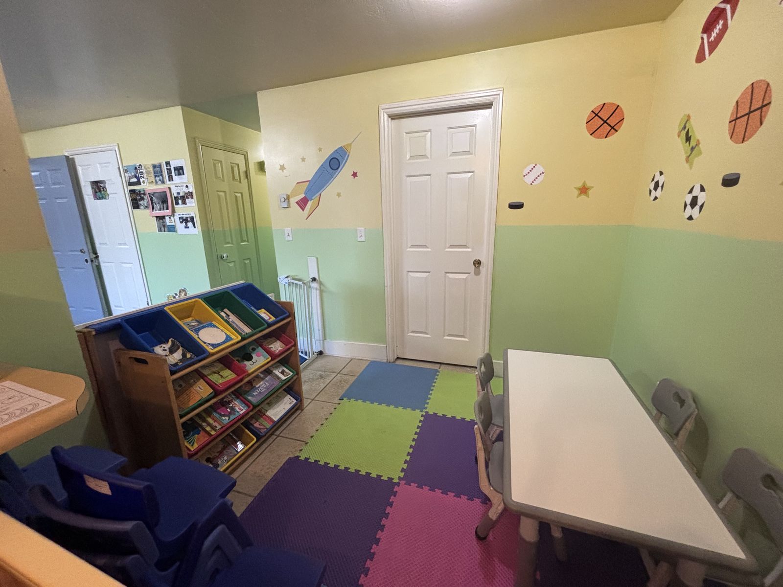 Main image 10