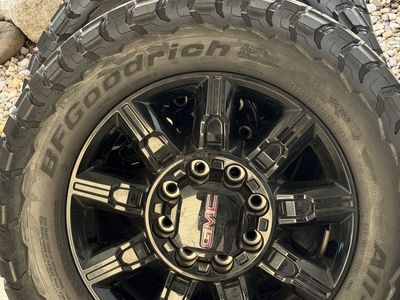New 2025 GMC Sierra AT4 3500 HD Wheels And Tires