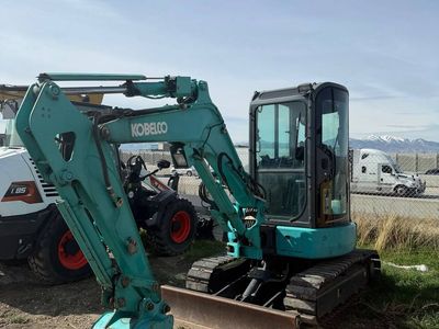 2018 Kobelco SK30SR Mini Excavator - 650 Hrs - Closed Cab, Heat/AC