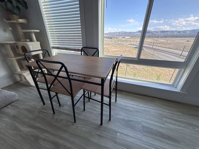 Table with 4 chairs!