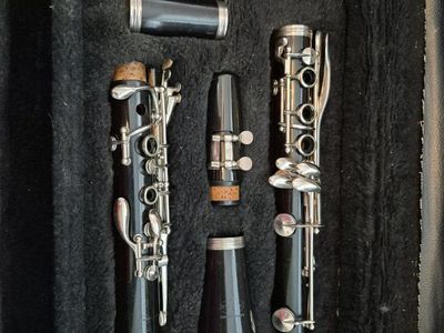 Buffet Evette Clarinet with Warranty