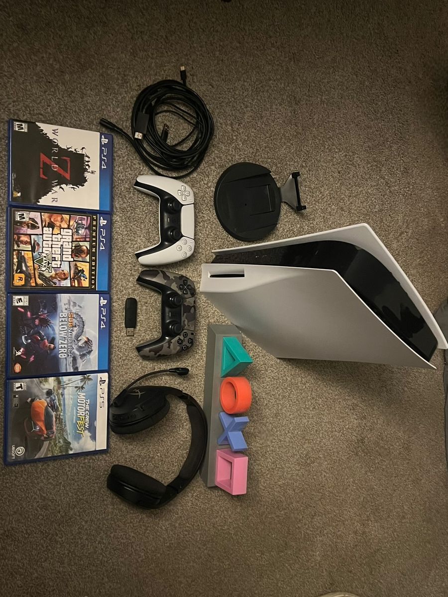 PS5 Disc Edition Bundle - Need gone soon