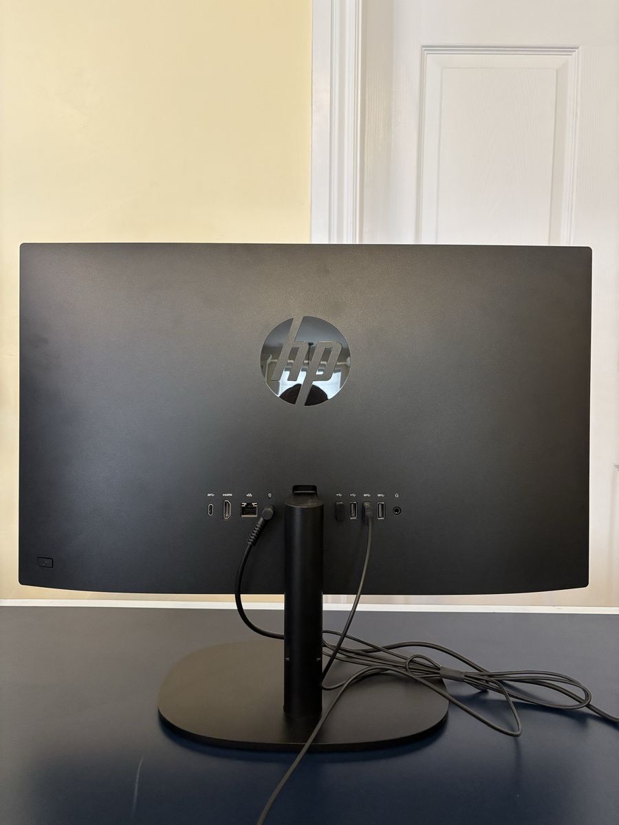 Main image 3