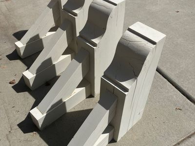 4 separate timber framed knee braces